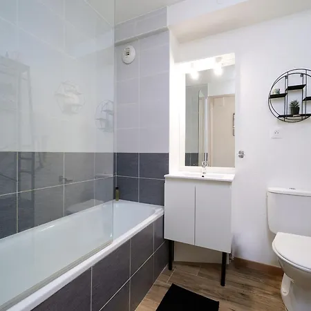 Saint Clair N107 St2 Apartment *